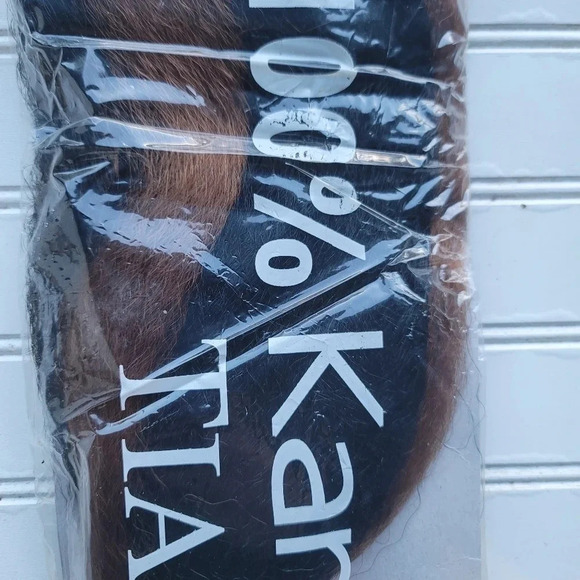 Jumbo Kaneka Braid, 100% Kanekalon color 1B black Vivica Fox Collection FS 1B 30 - Picture 7 of 15